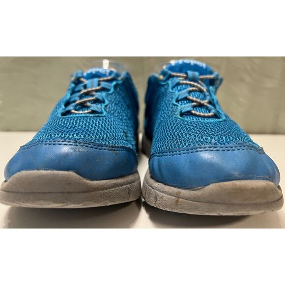 Propet TravelWalker II walking shoes in blue mesh. Size 8. - Picture 2 of 10